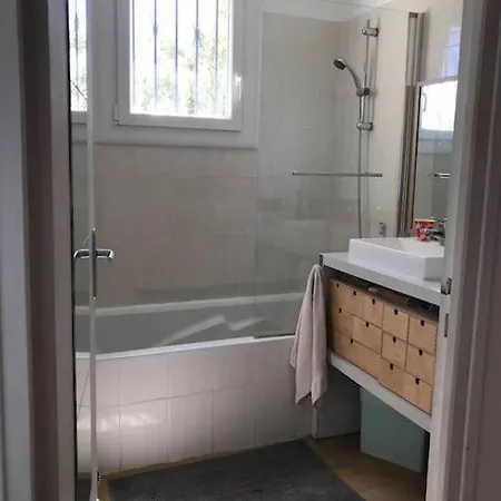 Maison De Calme Climatisee Et Terrasse * Montpellier